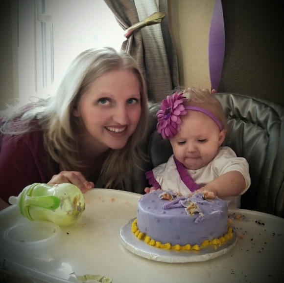 Meet your Posher, Meghan - Picture 3 of 4